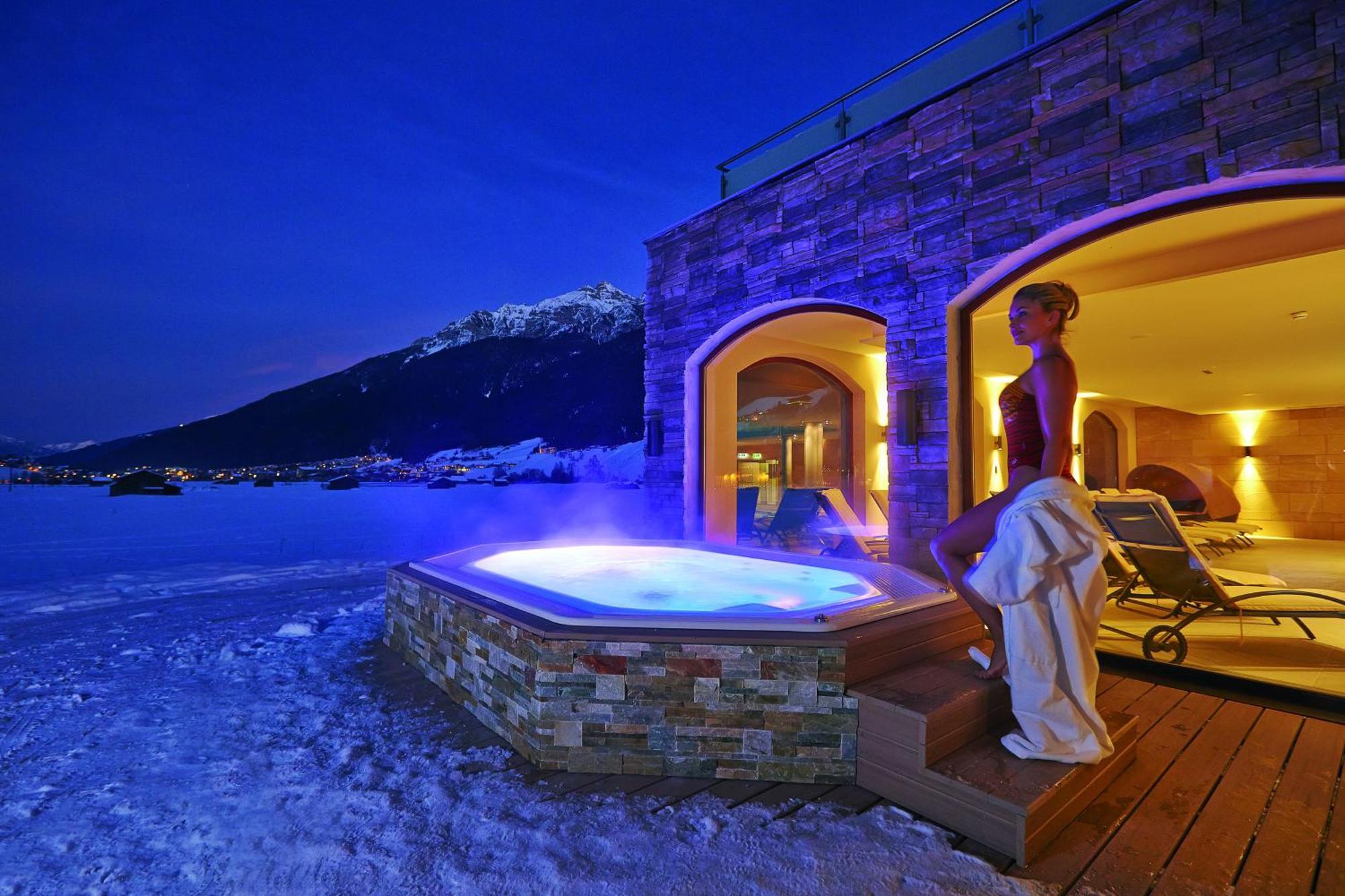 Alpeiner - Nature Resort Tirol Нойштифт-им-Штубайталь Экстерьер фото