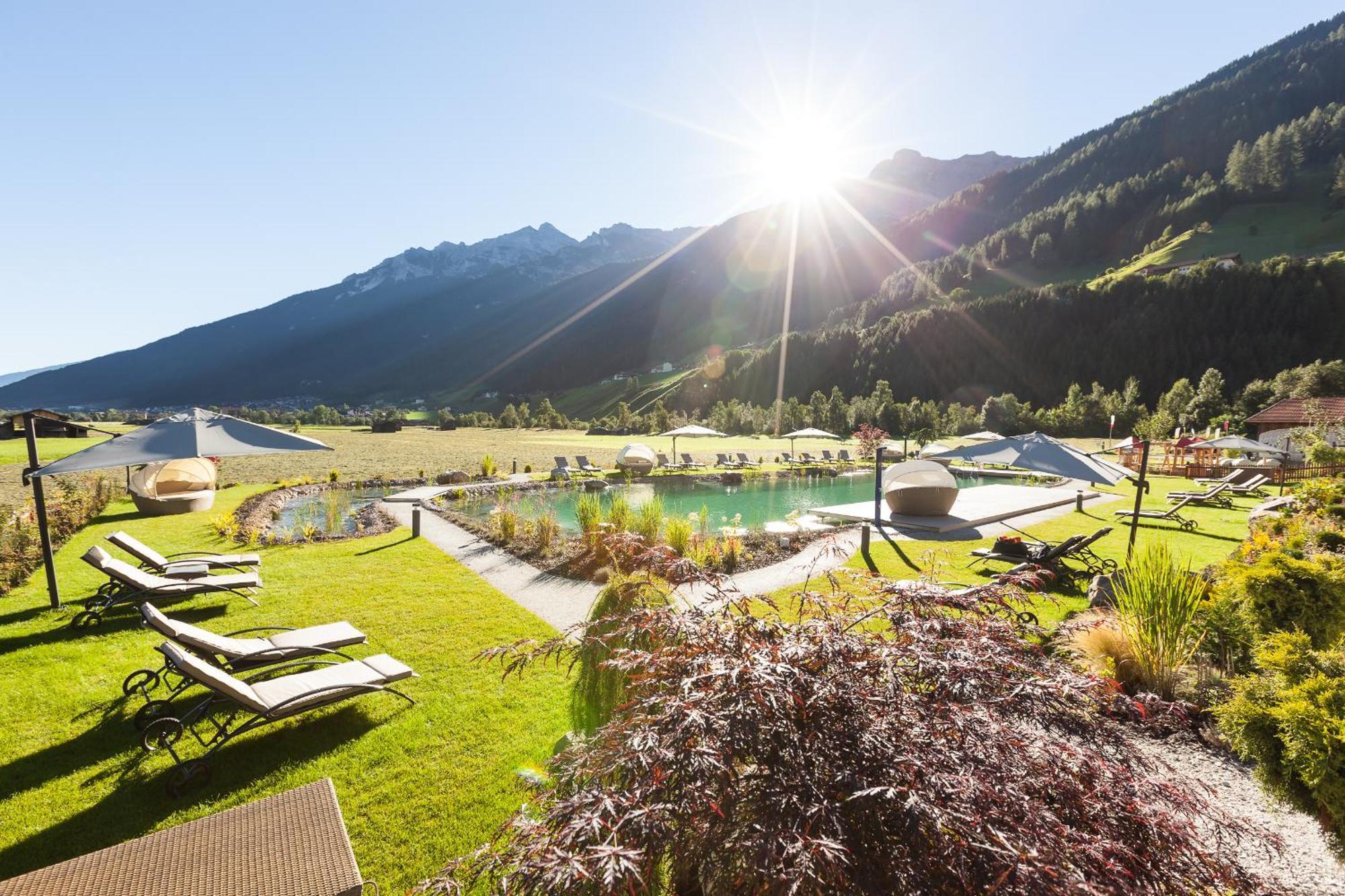 Alpeiner - Nature Resort Tirol Нойштифт-им-Штубайталь Экстерьер фото